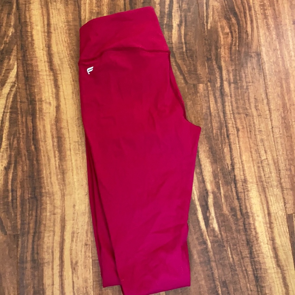 MEDIUM WORKOUT HIGH WAISTED LEGGINGS